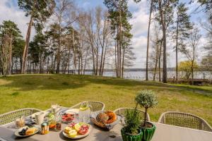 Marina Maisonette Seeblick mit Pool und Sauna