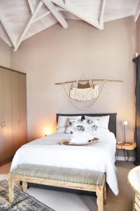 4on Pebbles Holiday Home