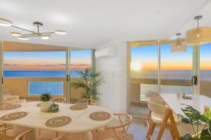 Welcome to Paradise Ocean Views from every room