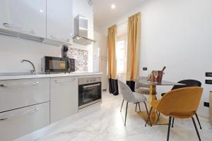 Duplex Elegante a 2 Min dal Vaticano e dalla Metro