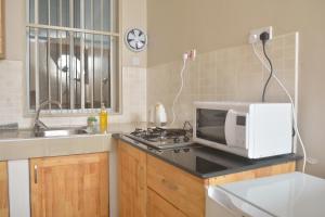 Triniti Airport Hotel