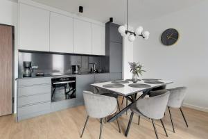 Old Town Scala Apartment Łąkowa 60 Street