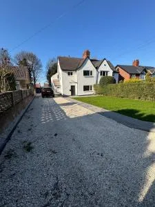 Come into this elegant home - 奥尔弗里顿