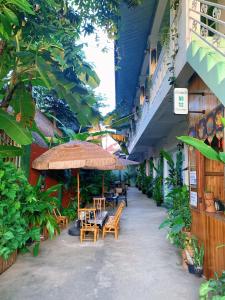 Phong lack Guest House