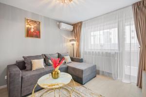 Hils Pallady Apartments