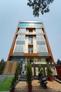 MK Regency - Manjhāoli