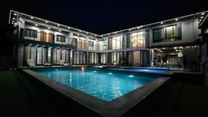 Highness Hotspring Resort - Calamba