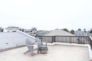 4on Pebbles Holiday Home