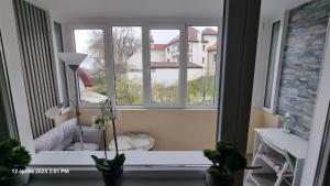 Braşov Hillside Apartment near City Center