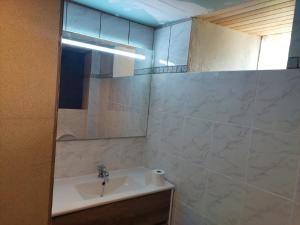 Sejours chez l'habitant chambre basique, endroit magique : photos des chambres