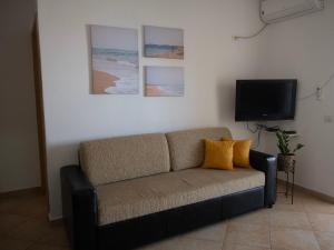 Hoxha Veranda Apartment