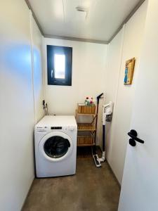Chalets Magnifique chalet climatise avec jardin adapte PMR : photos des chambres