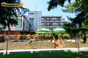 Хотел Добринище