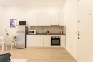 Gorizia Modern One Bedroom by Halldis
