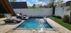 Sakarya Sapanca Ünlüce de 2 Oda1 Salon Özel Havuzlu-Saunalı-Jakuzili - 5 Kişillik Bungalov-BNG-69