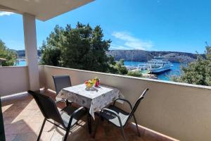 Seafront Apartmani Mira Gabrić Lopar - Happy Rentals