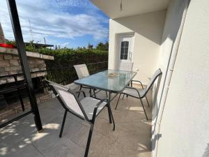 Irene Villa Holiday Home by Estia