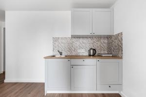 Bright, cozy apartment 5 min walk to Old town