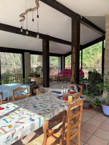 Les Favouilles, le gîte pour 15 personnes