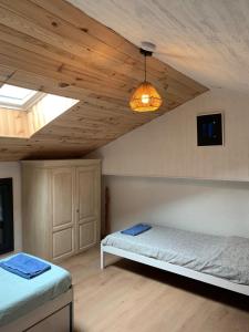 Appartements Les Favouilles, le gite pour 15 personnes : photos des chambres