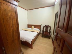 Nhà Nghỉ Tùng Nhiên