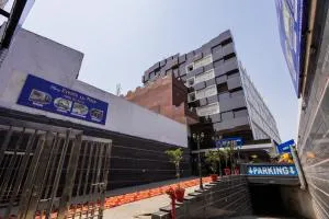 Hotel Di Arch Lucknow - Transport Nagar