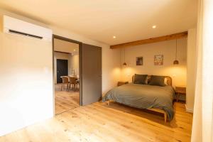 Appartements OUSTAU DE MARIE : photos des chambres