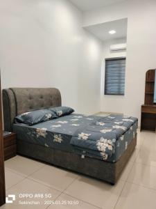 PaddyView 2-storey Landed GuestHouse 15pax 4R3B 稻田中央民宿