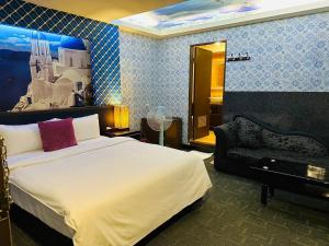 Standard Double Room with Big Bath Tub