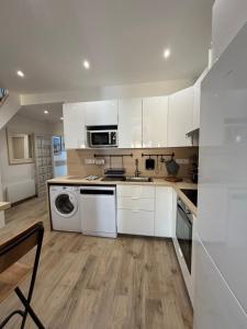 Maisons de vacances Maison avec terrasse, 10 couchages, a 200 m de la plage : photos des chambres