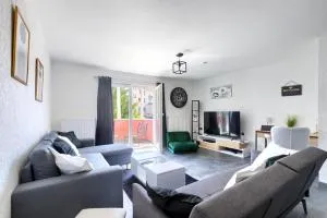 Saint Maurice Design Home - Schoenecken