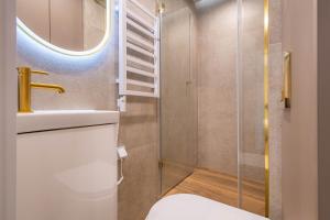 City Center Rooms by Sofija