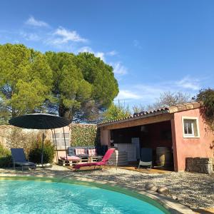Maisons de vacances l'Arbre du Magnan : photos des chambres