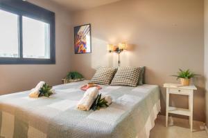 Luxury Cala Blanca Walking To Beach - Happy Rentals