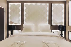 Divine Couture - Suite Cambon