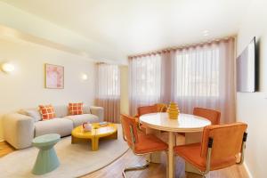 Paris Home Collection - Serviced Apartments Champs-Elysées - Rue de Ponthieu