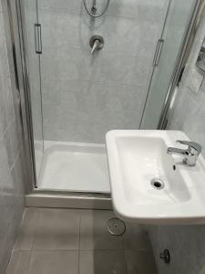 Budget Single Room