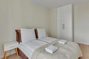 Horizon 122 - Sea View by Grand Apartments