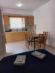 Sophies Sunny Spot 4