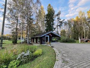 Rozes Oga, Tūrisma mītnes namiņš