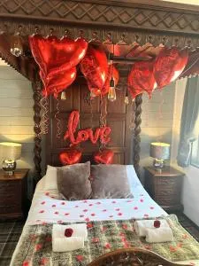 Magpie 6 HuntersMoon-Warminster-longleat-Bath - Dilton