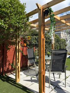 Superb Triple Room near Airport - 1