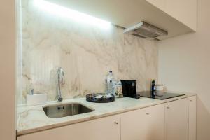 Historic Porto Nook Downtown Porto near metro