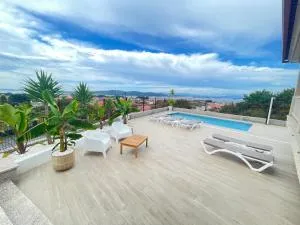 LA DESEADA 6 Personas - Soutullo