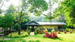 Clouds Village Farm Resort Thodupuzha - Muttam