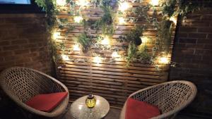 Serene Garden Flat - Steps from Tower Bridge