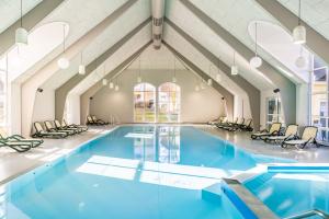 Apartment with Fireplace (2 Adults) room in H+ Hotel Ferienpark Usedom