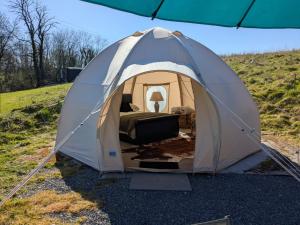 "Puffball" Luxury Glamping Air Dome Tent
