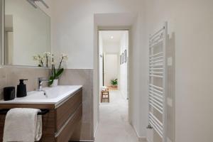 NOSTROMONDO San Cosimato Trastevere Place