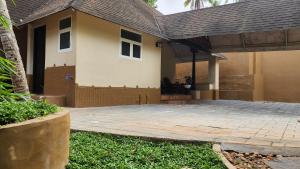 Cocoon Earth Home - Pool Villa Kovalam